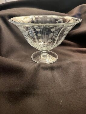 Vintage etched crystal footed serving bowl  5.5”high 8.5” diameter